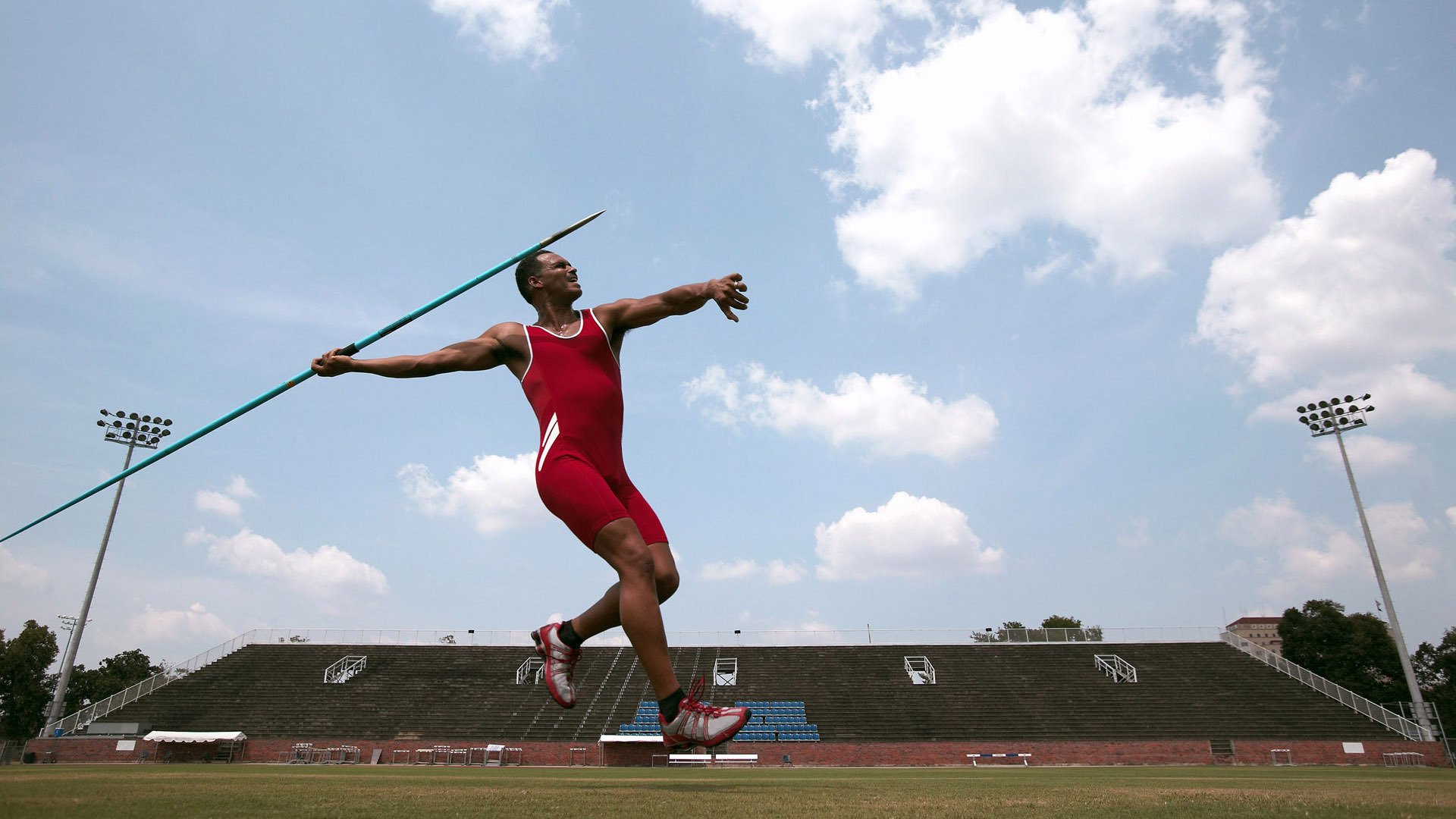 -“足球+旅游+文化”融合产业研究院在行业内建立示范作用，融合文旅集团有限公司